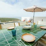 Bright & Stylish Retreat By The Sea Near Ericeira Lejlighed *