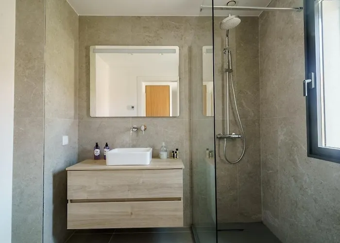 Διαμέρισμα Bright & Stylish Retreat By The Sea Near Ericeira Carvoeira